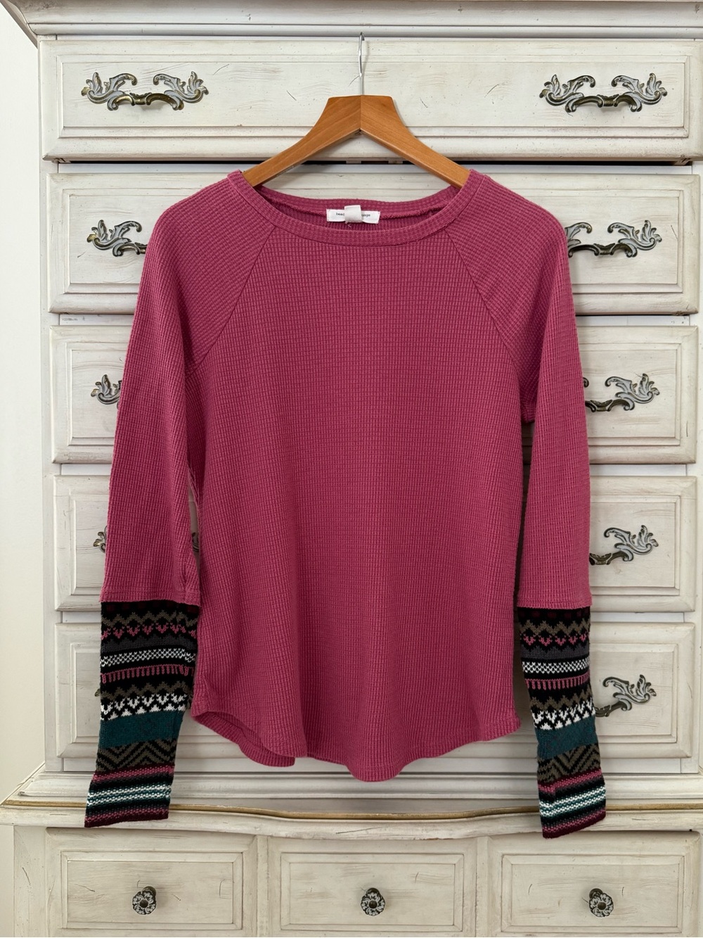 Thermal Contrast Cuff Top